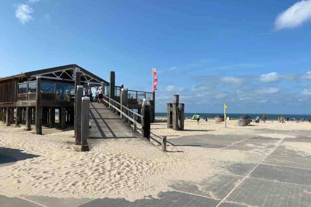 Chalet in Renesse Exterior foto